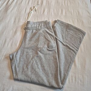 Everlast women's size Large gray jogging pant, 2 front pockets NWOT